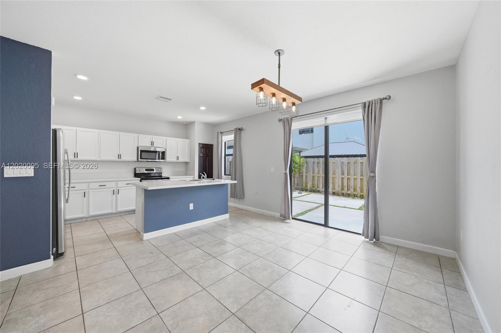 Property photo # 4