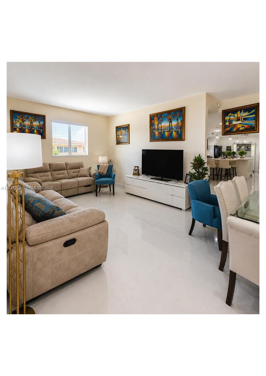 Property photo # 9
