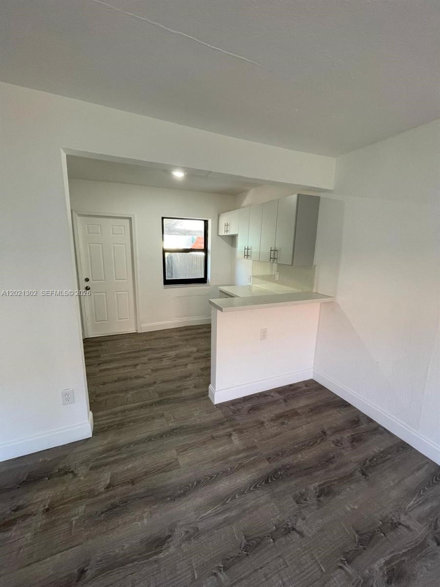 Property photo # 9