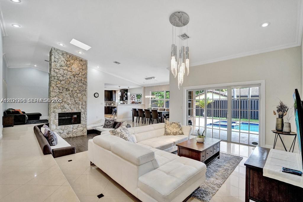 Property photo # 6