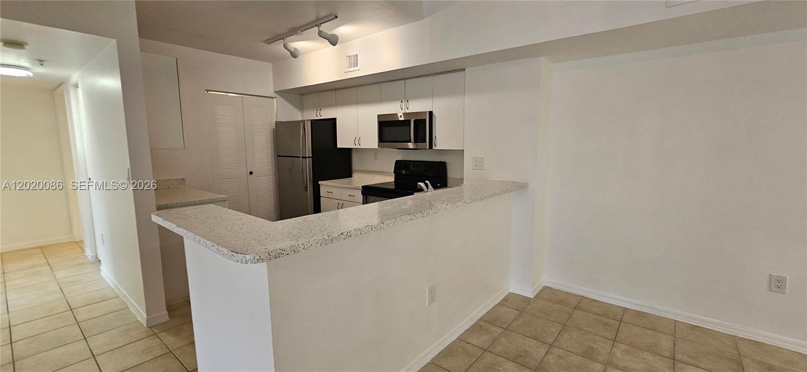 Property photo # 2