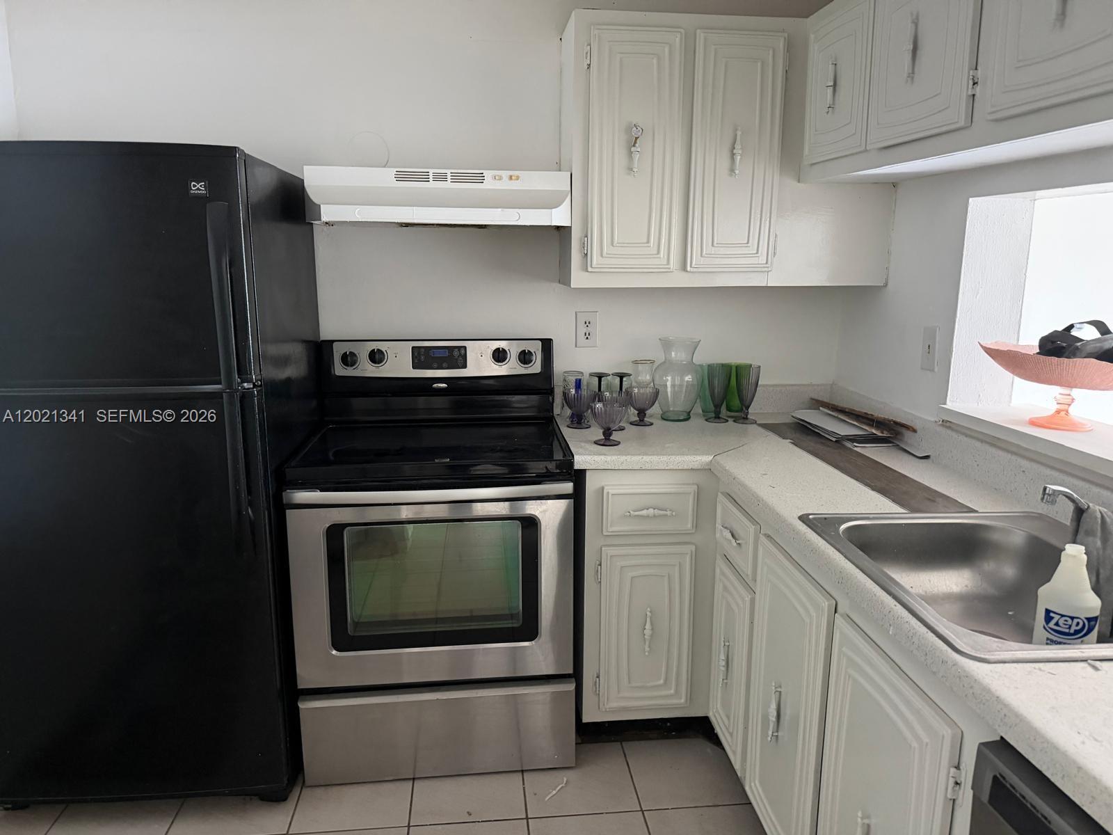 Montecarlo Condo