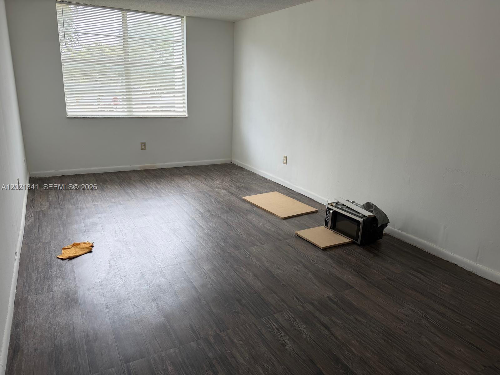 Property photo # 9