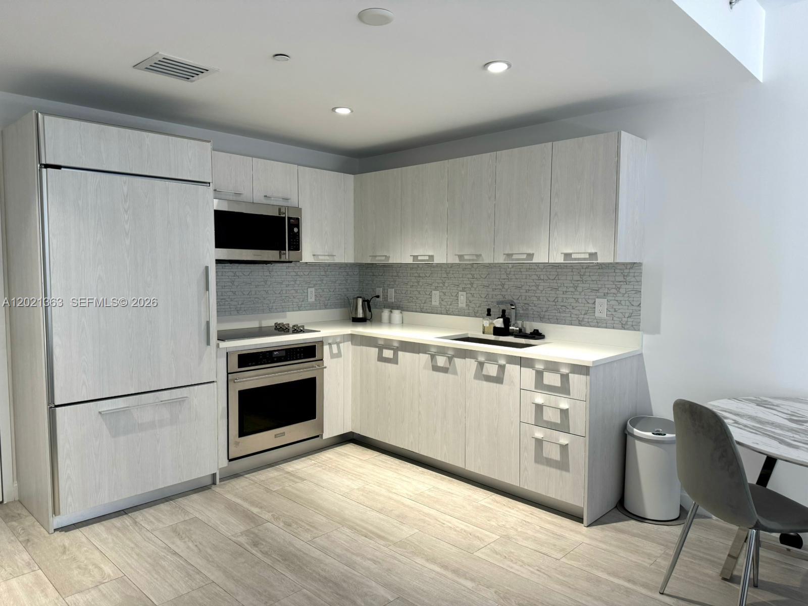 Property photo # 2