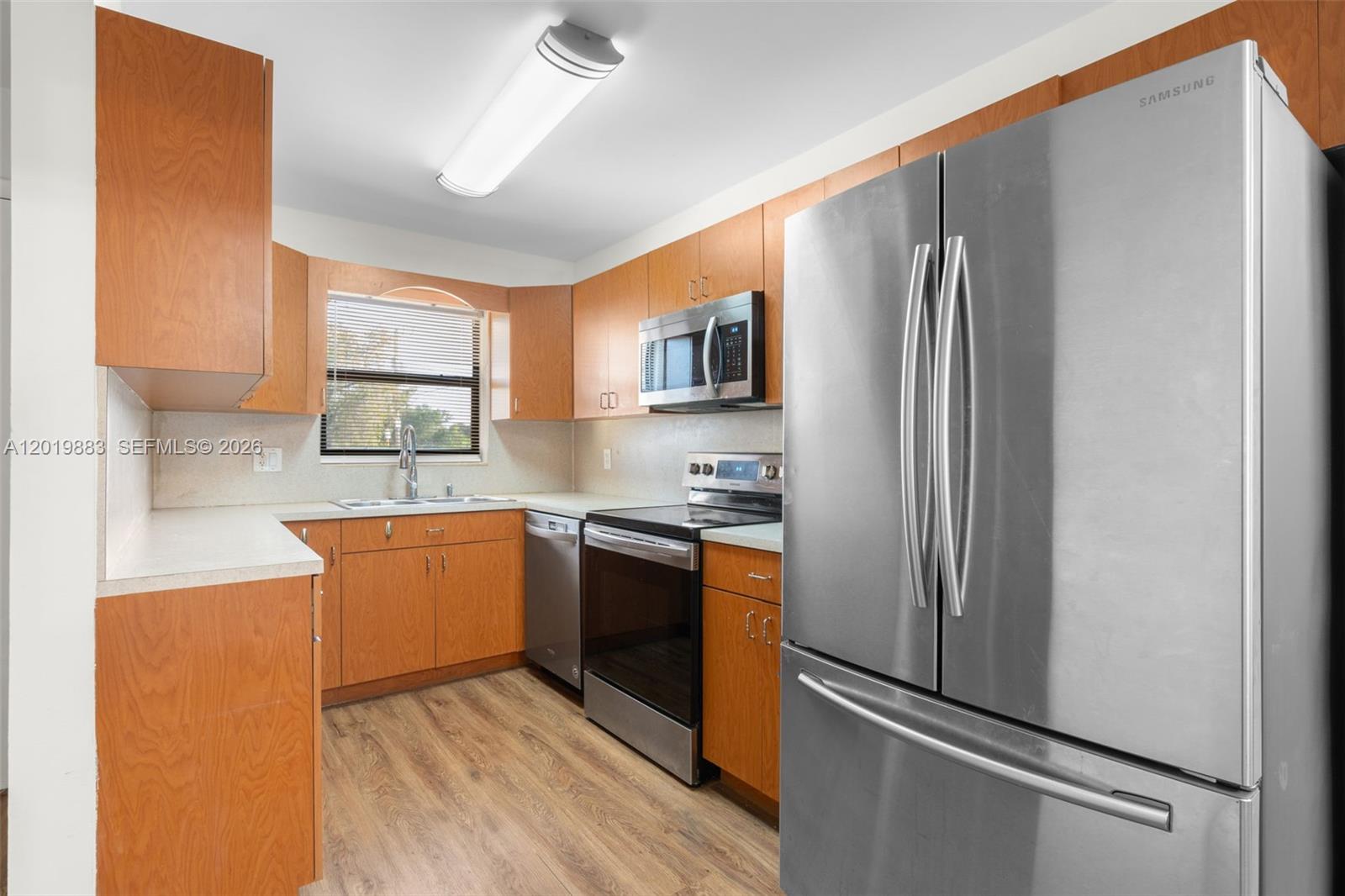 Property photo # 9