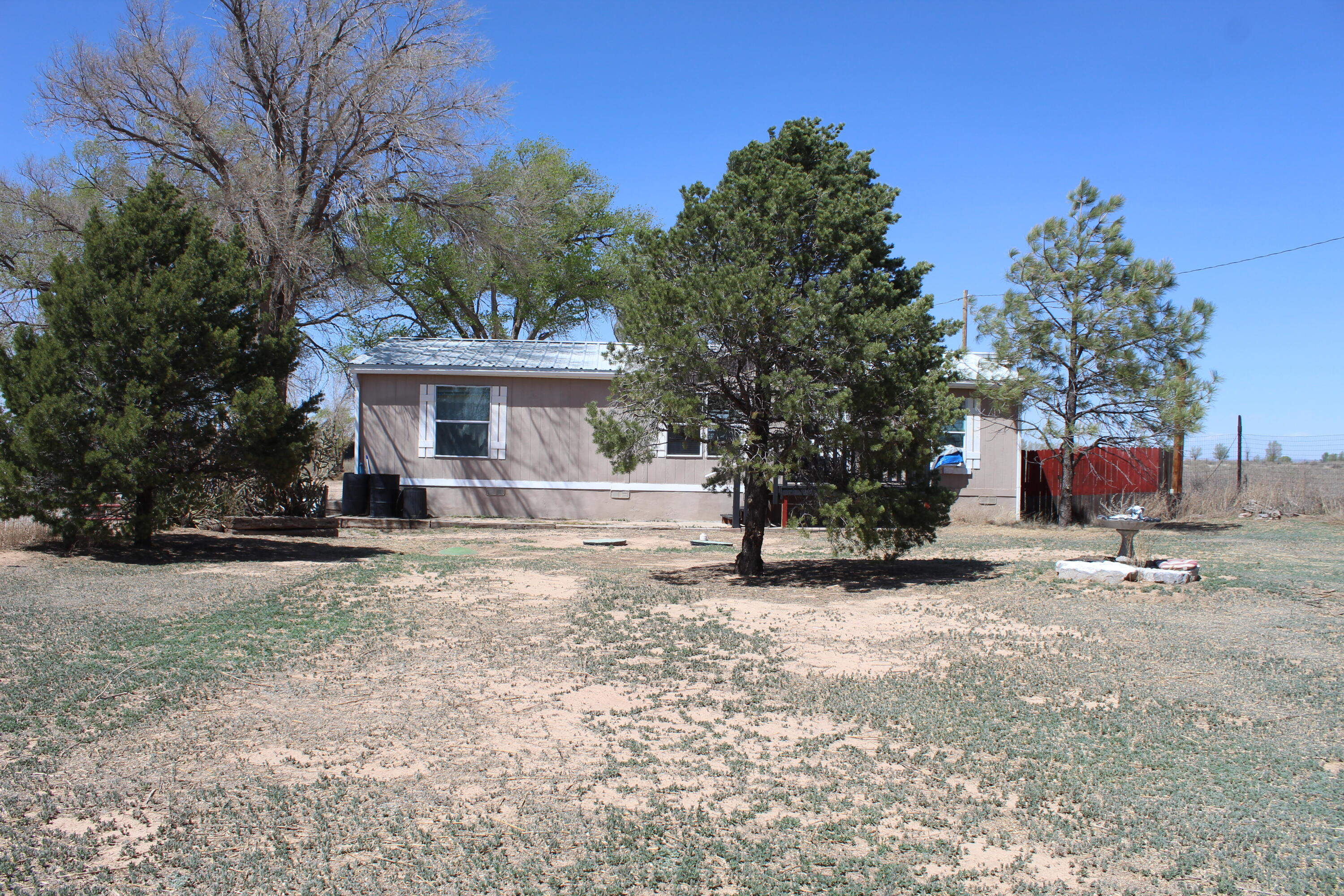 Homes for sale in Moriarty, NM | 406 E Abrahames Rd, Moriarty, NM 87035 | MLS# 1103811