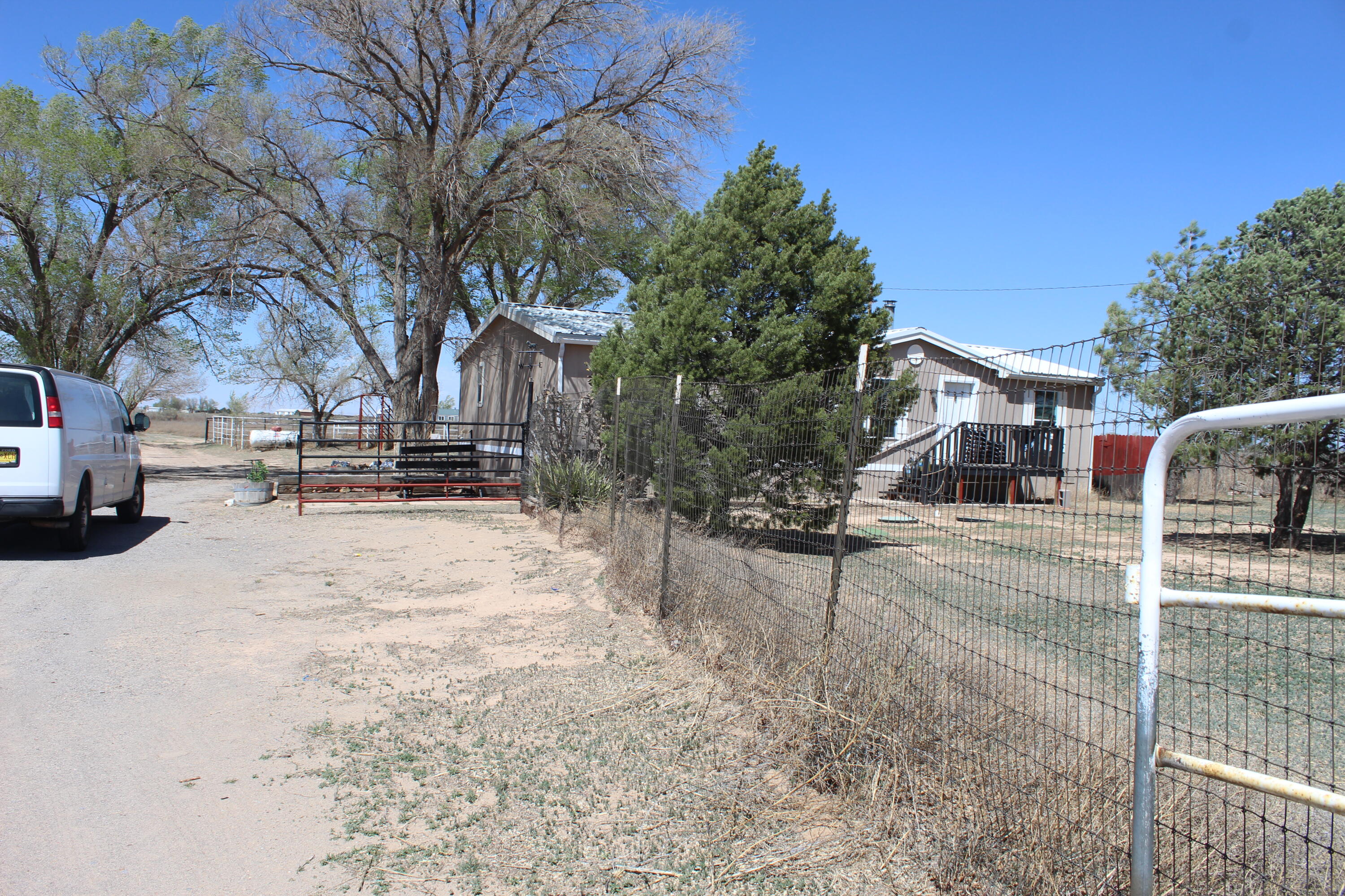 Homes for sale in Moriarty, NM | 406 E Abrahames Rd, Moriarty, NM 87035 | MLS# 1103811