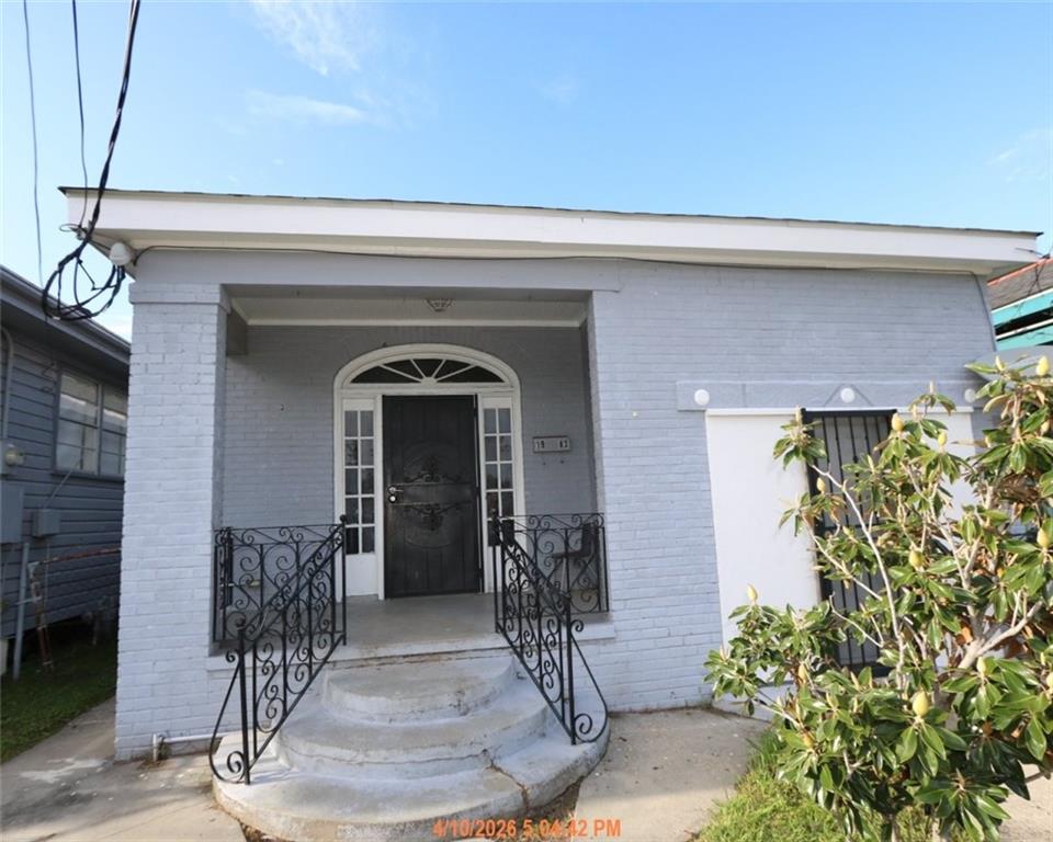 2nd image of 1983 Law St, New Orleans, LA 70119 | MLS# 2558747