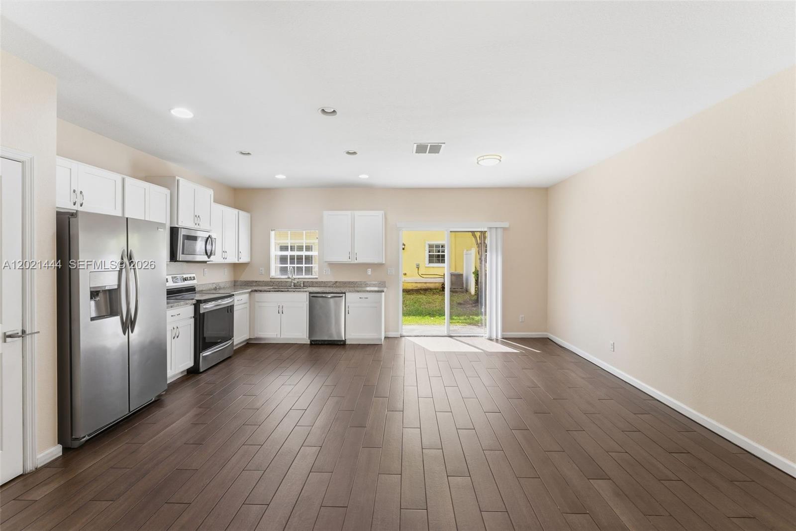Property photo # 2
