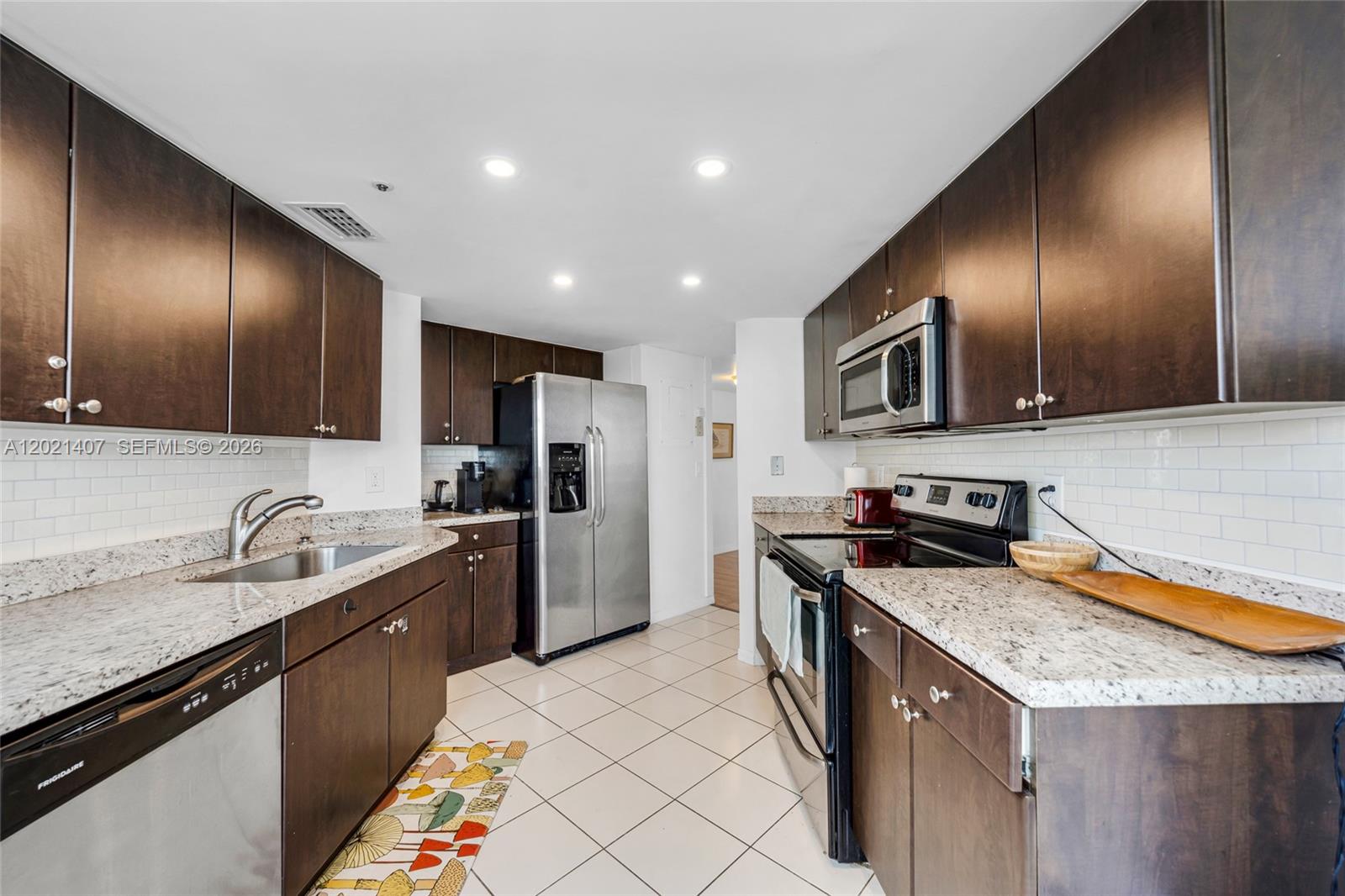Property photo # 8