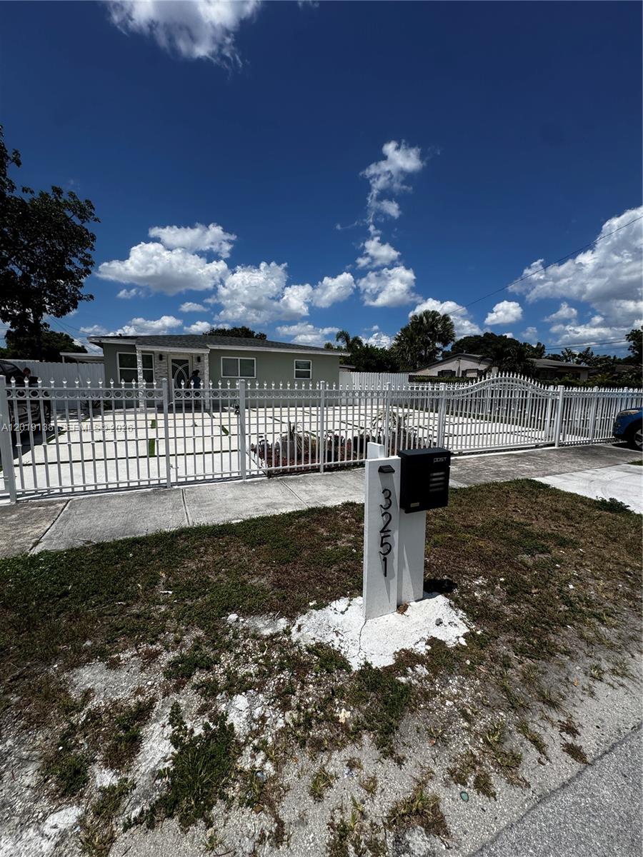 Homes for sale in Miami Gardens, FL | 3251 Nw 177th Ter, Miami Gardens, FL 33056 | MLS# A12019138