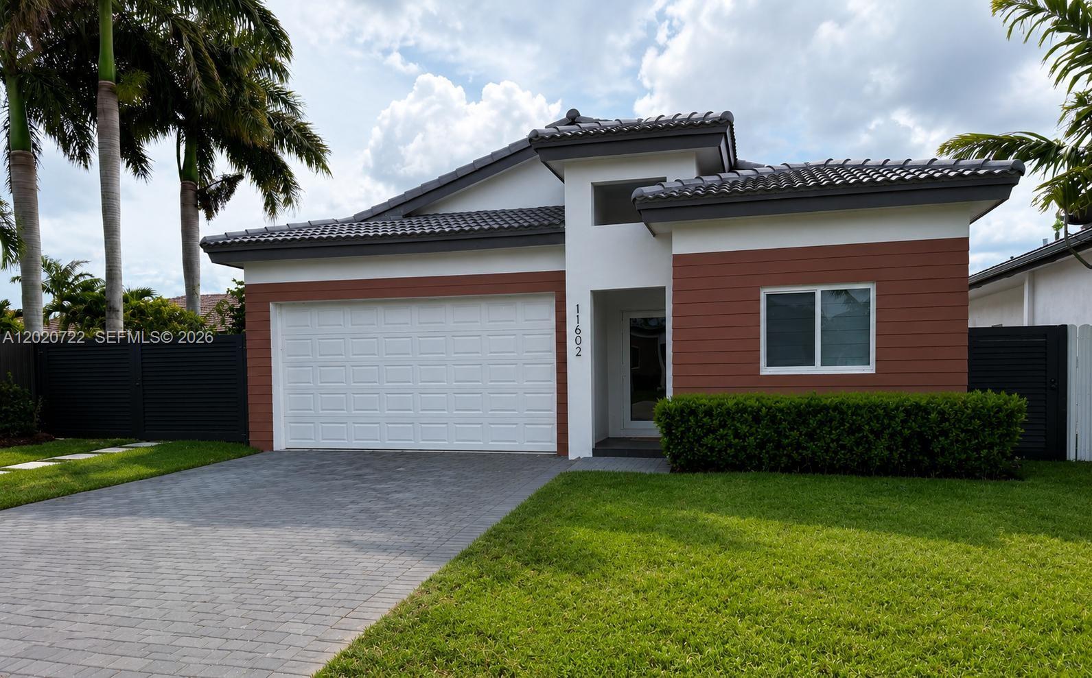 Luxor Homes