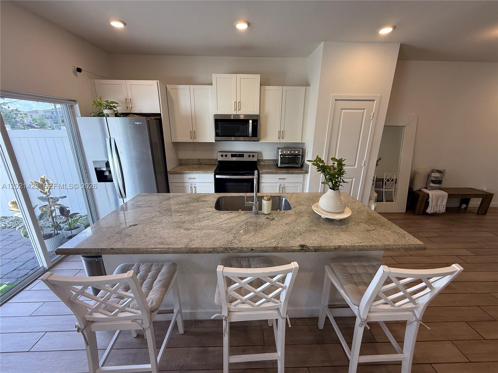 Property photo # 8