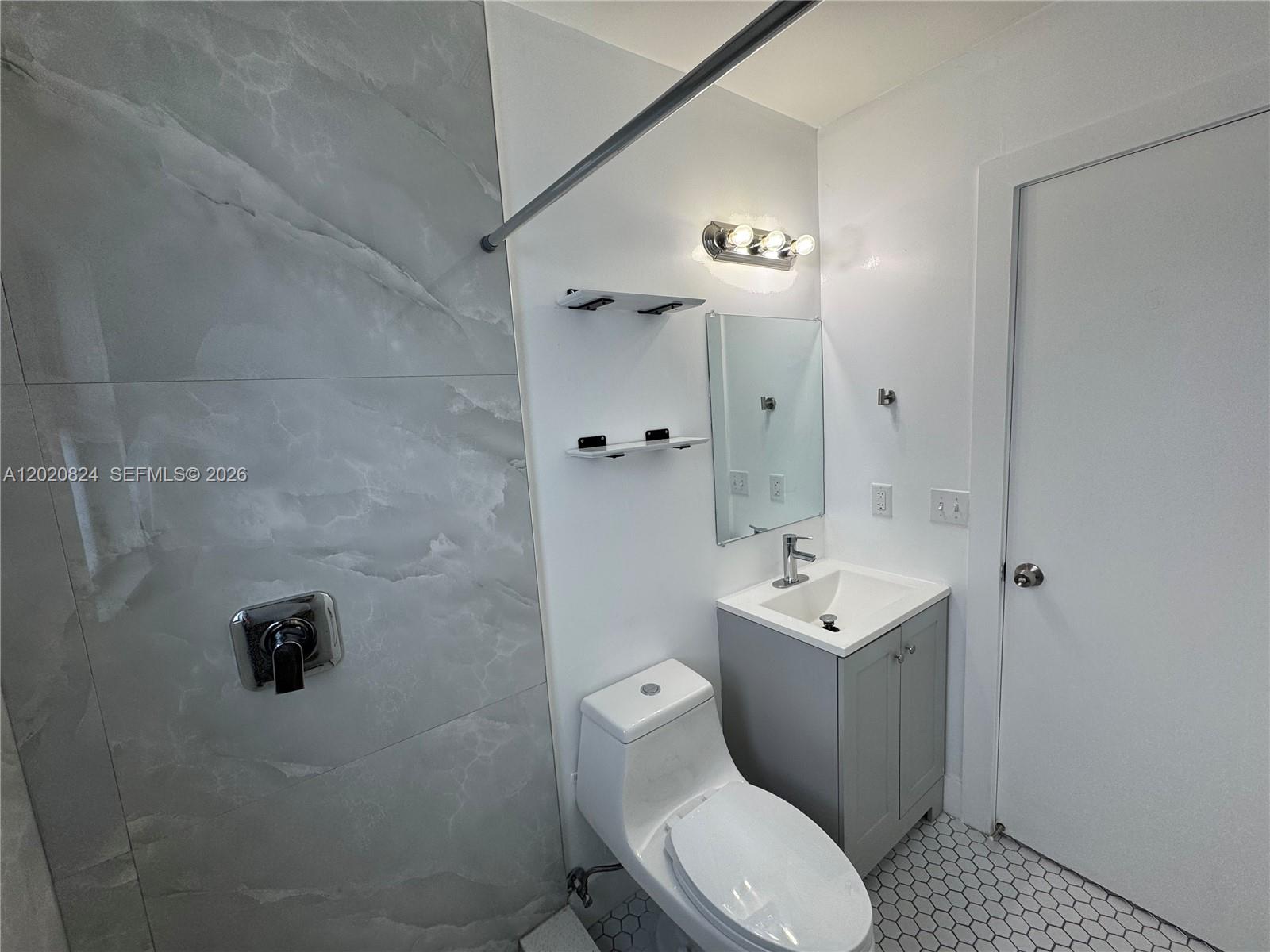 Property photo # 7