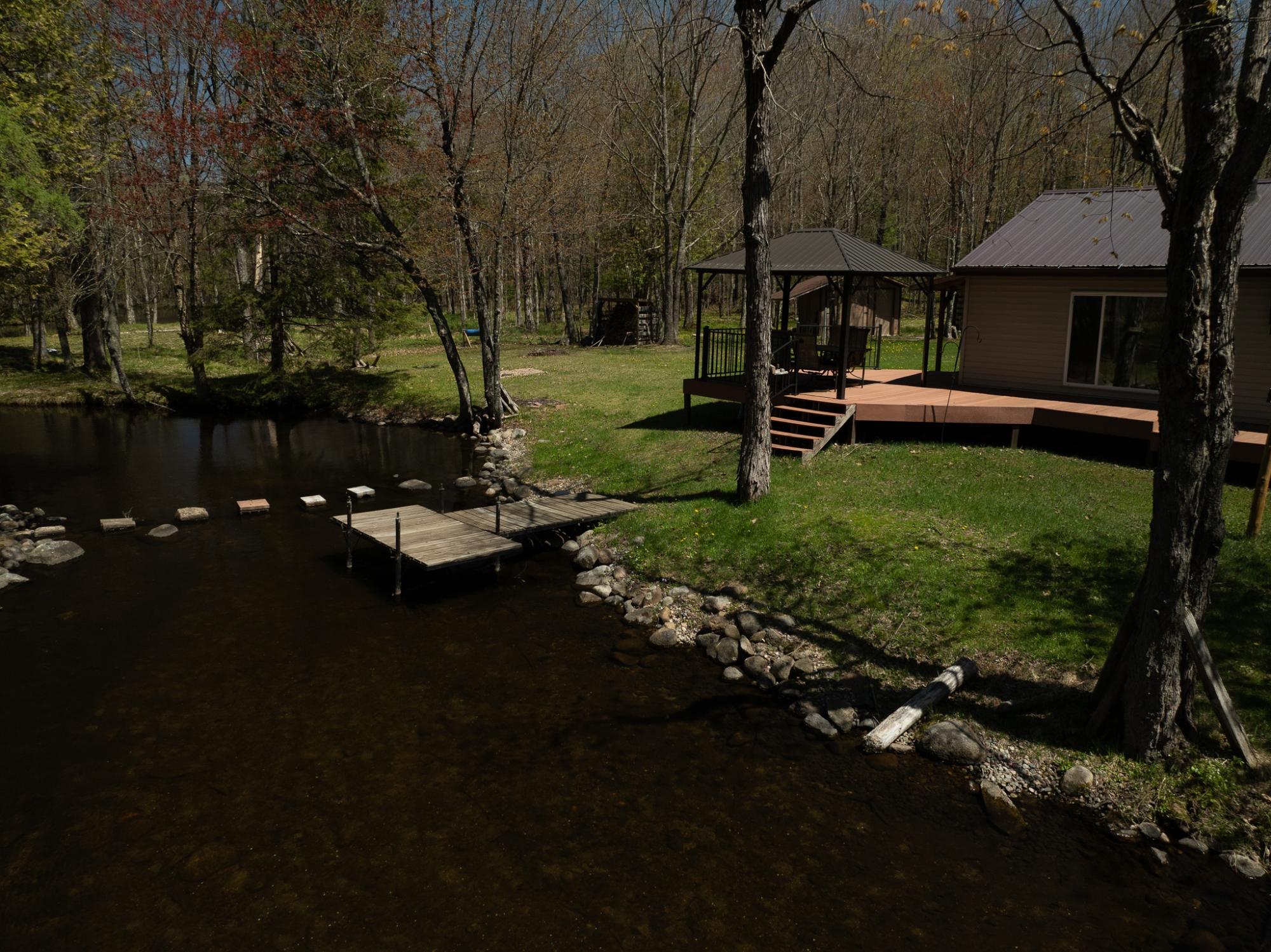 River Property Property 743 Woodlawn Rd Photo 10