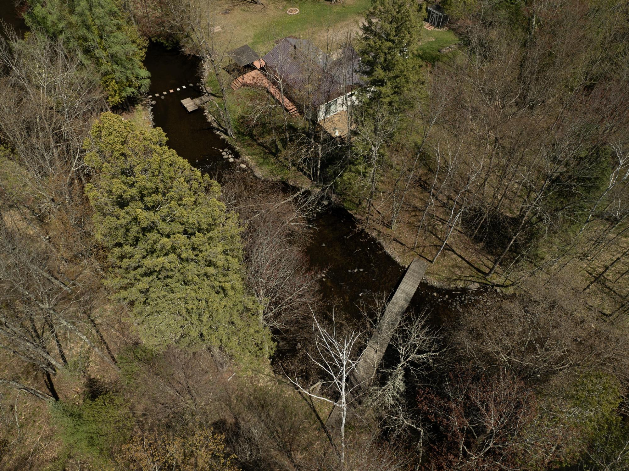 River Property Property 743 Woodlawn Rd Photo 12