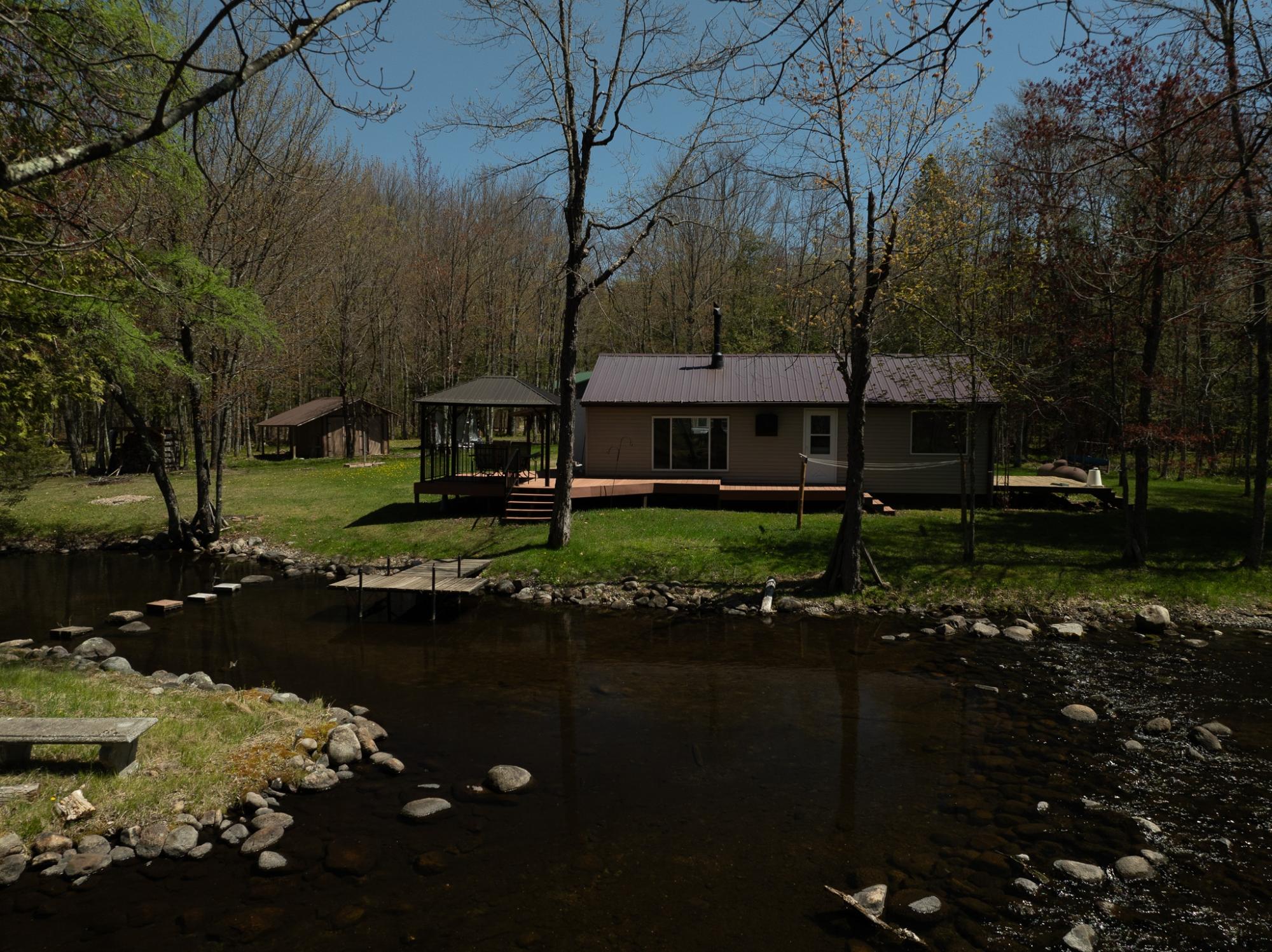 River Property Property 743 Woodlawn Rd Photo 9