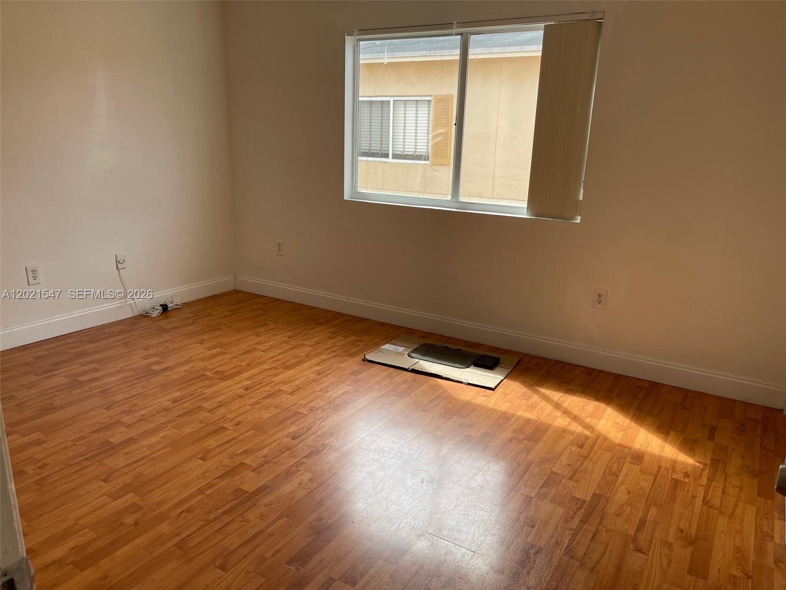 Property photo # 4