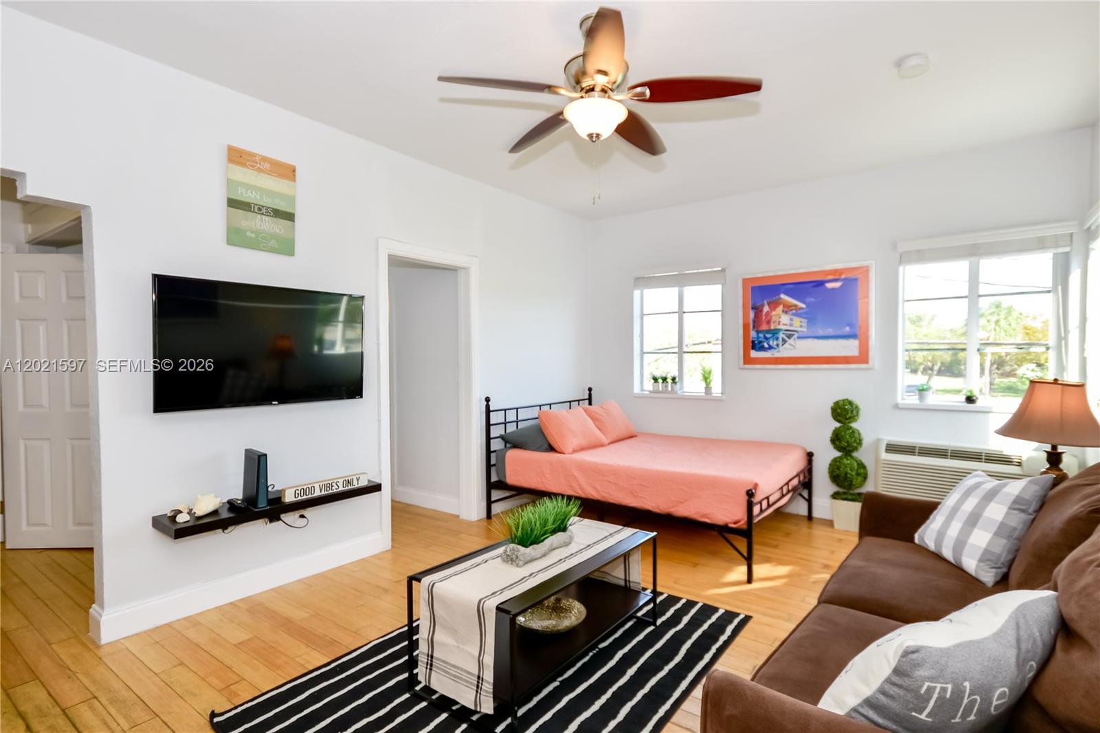 The Lofts At Collins Cond