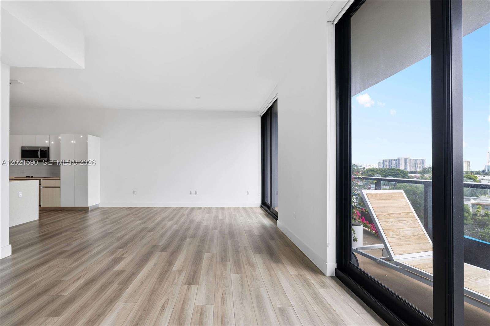 Property photo # 8