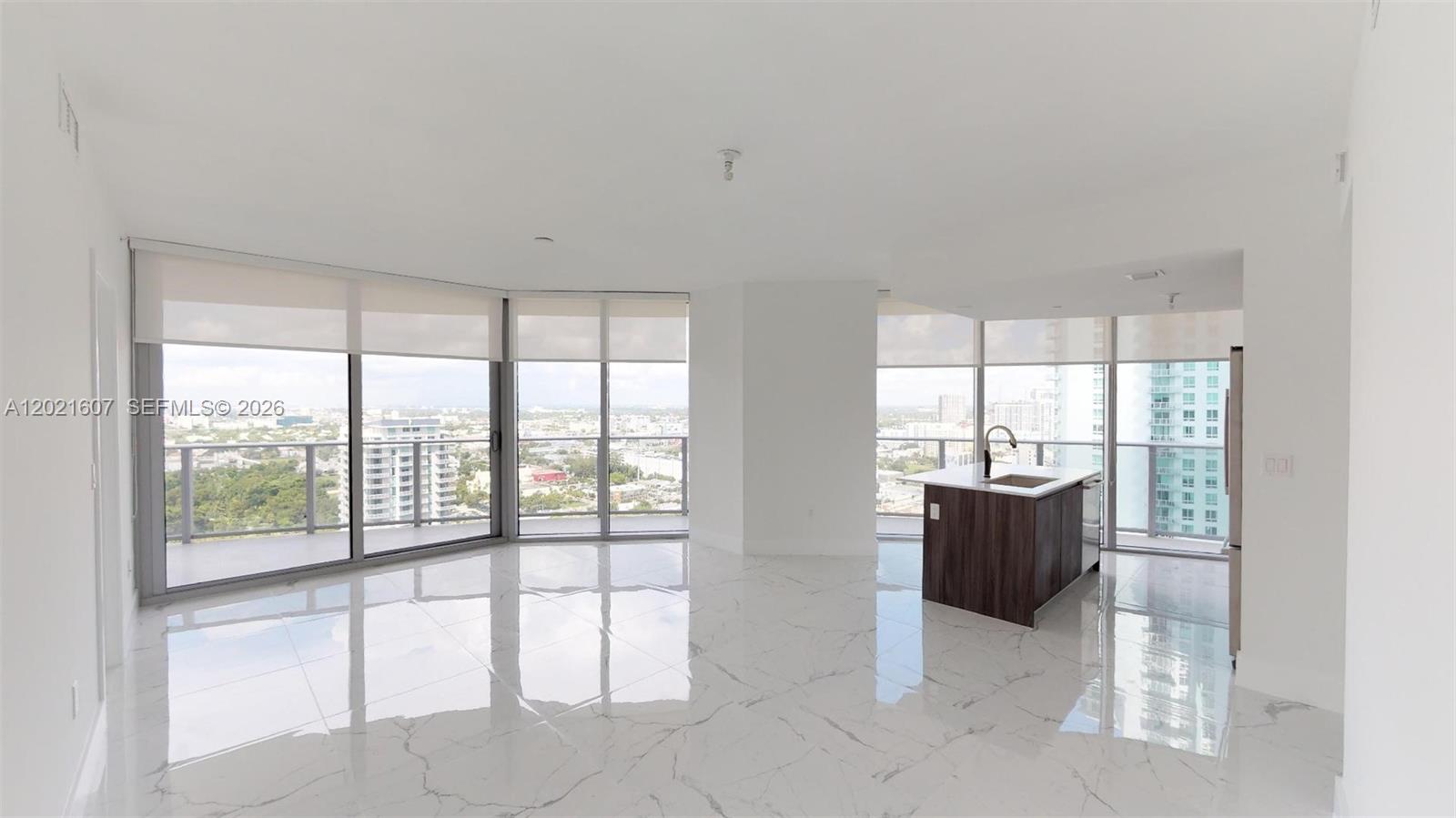 Aria On The Bay Condo
