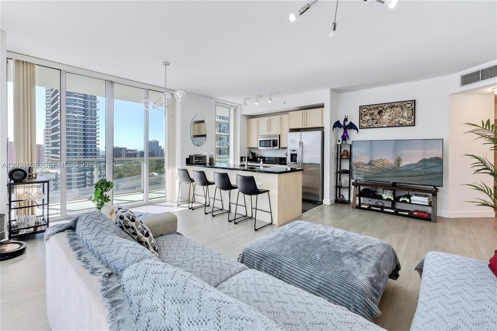 Property photo # 9