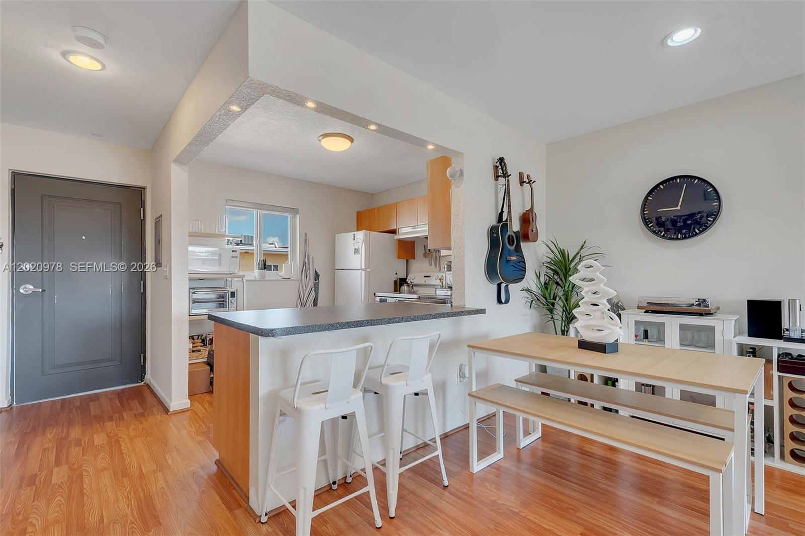 Property photo # 4