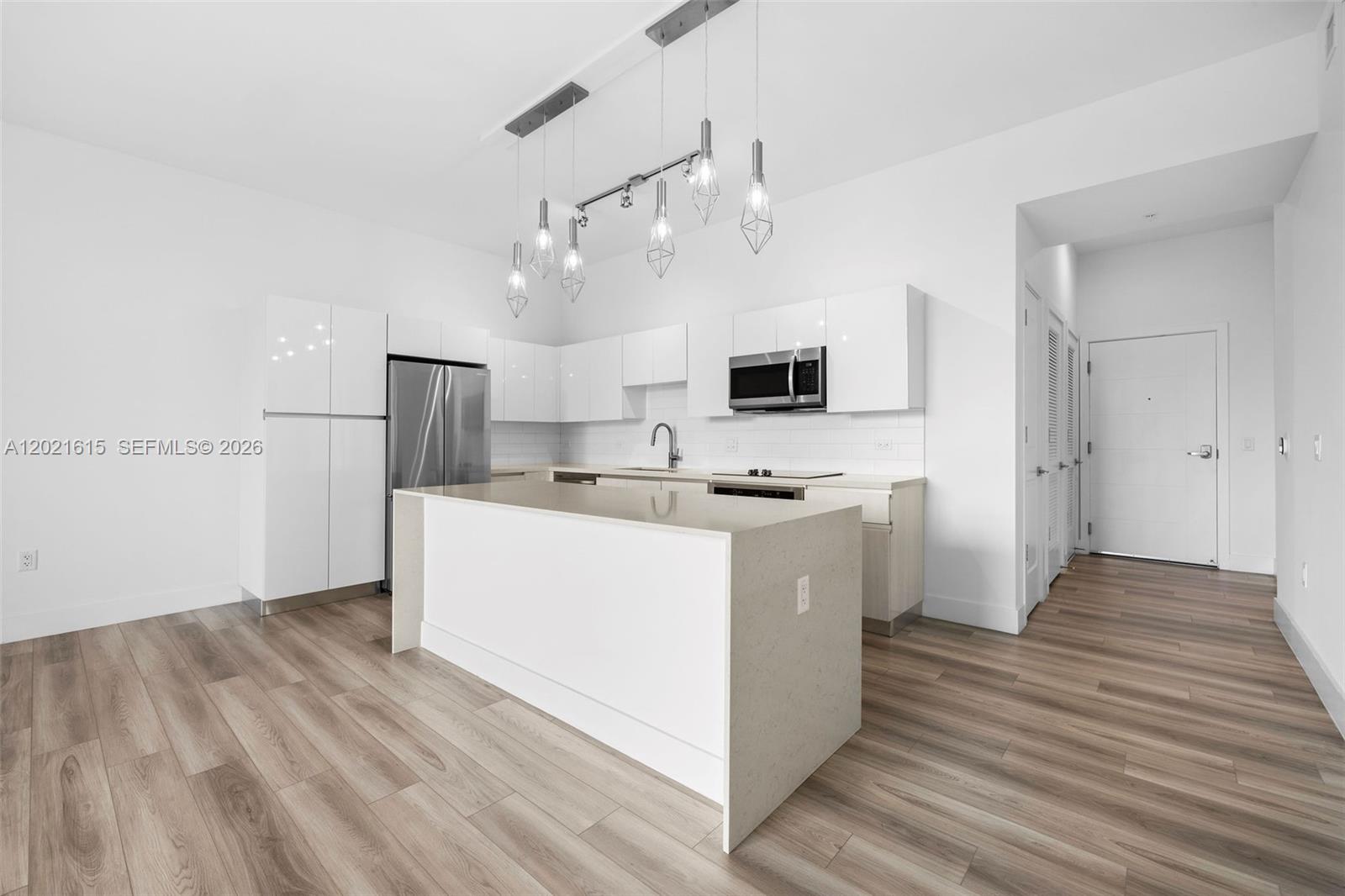 Property photo # 6