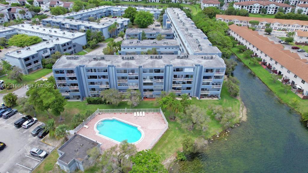 Homes for sale in Miami, FL | 9375 Fontainebleau Blvd, Miami, FL 33172