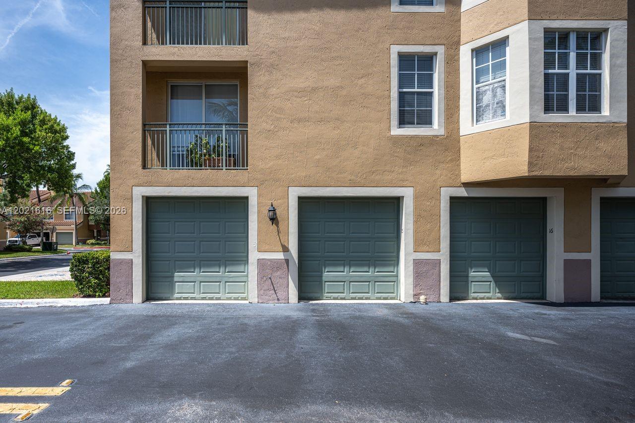 Property photo # 6