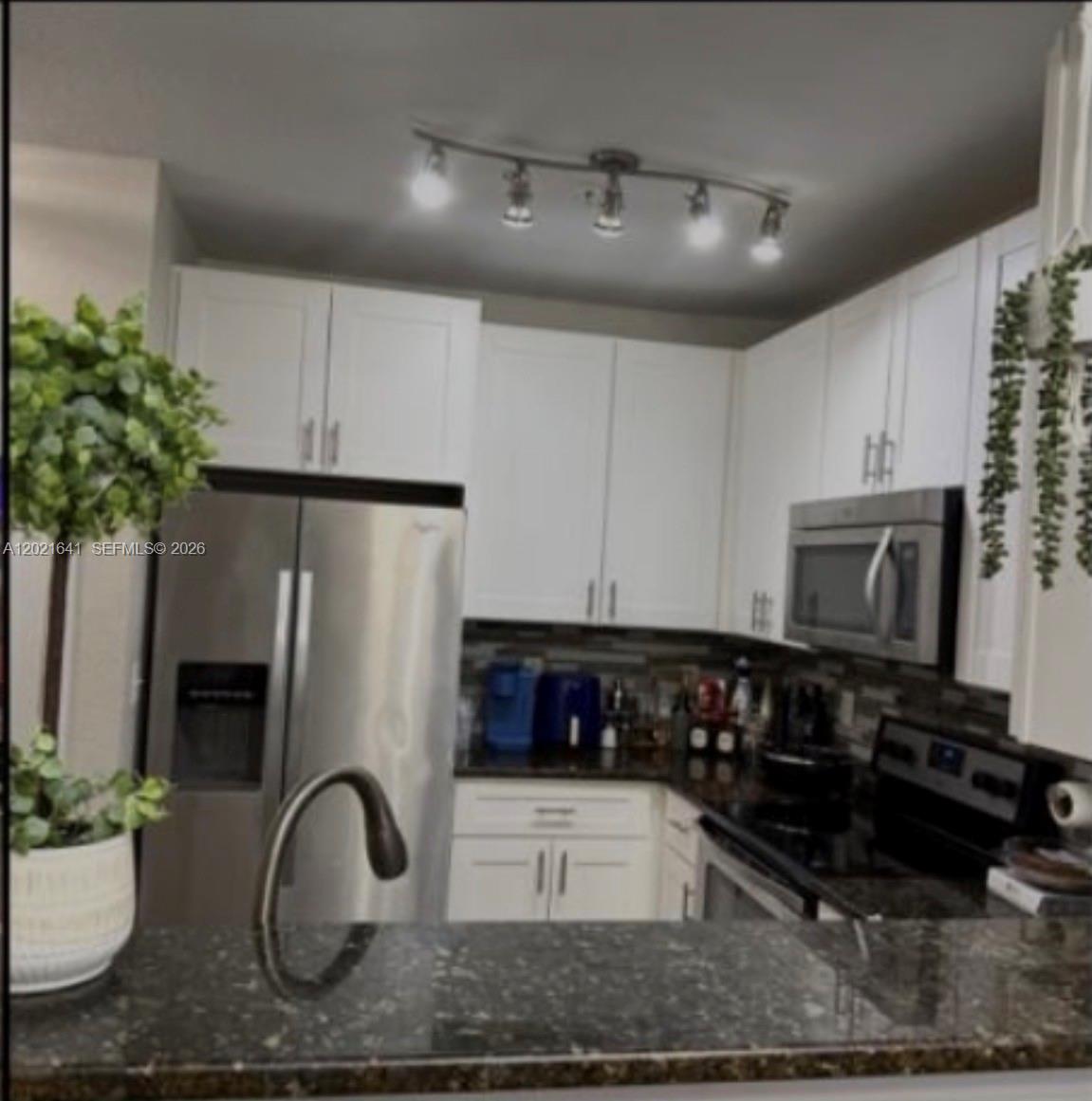 Property photo # 4