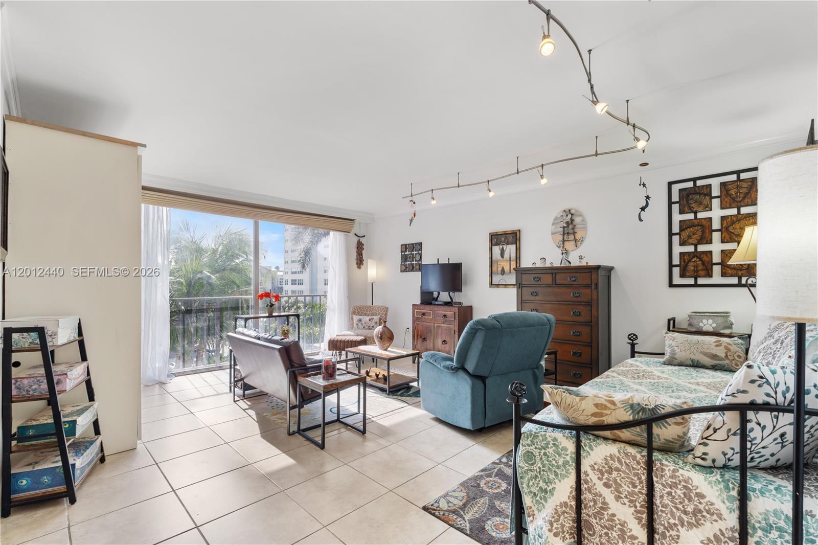 Property photo # 9