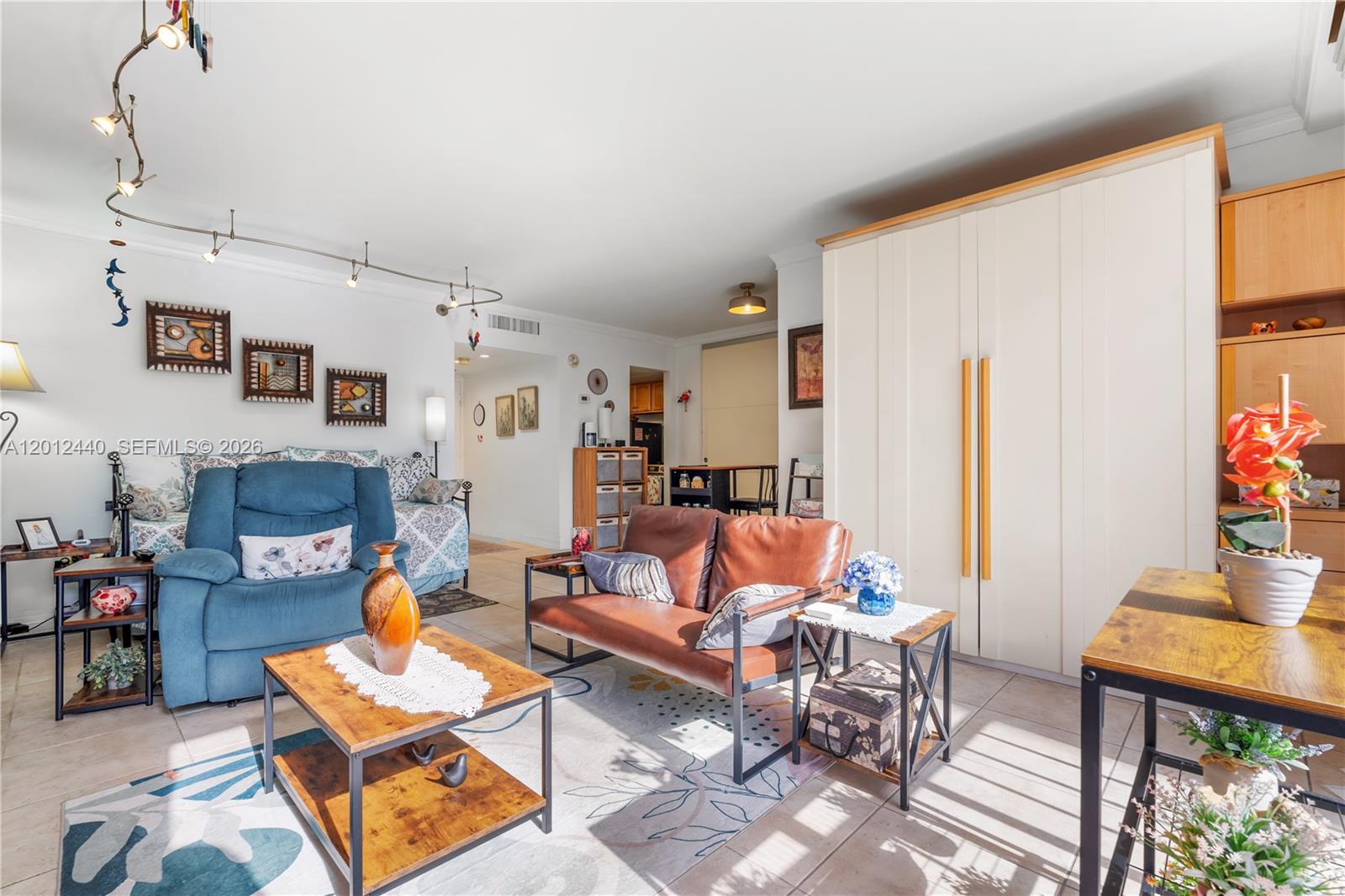 Property photo # 8