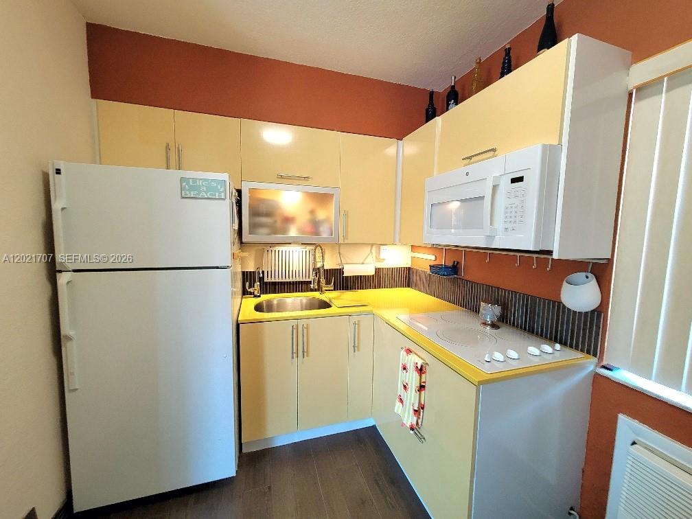 Property photo # 6
