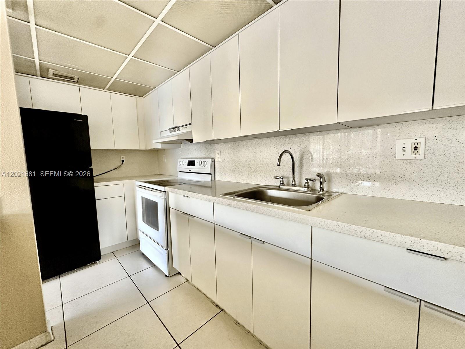 Property photo # 3
