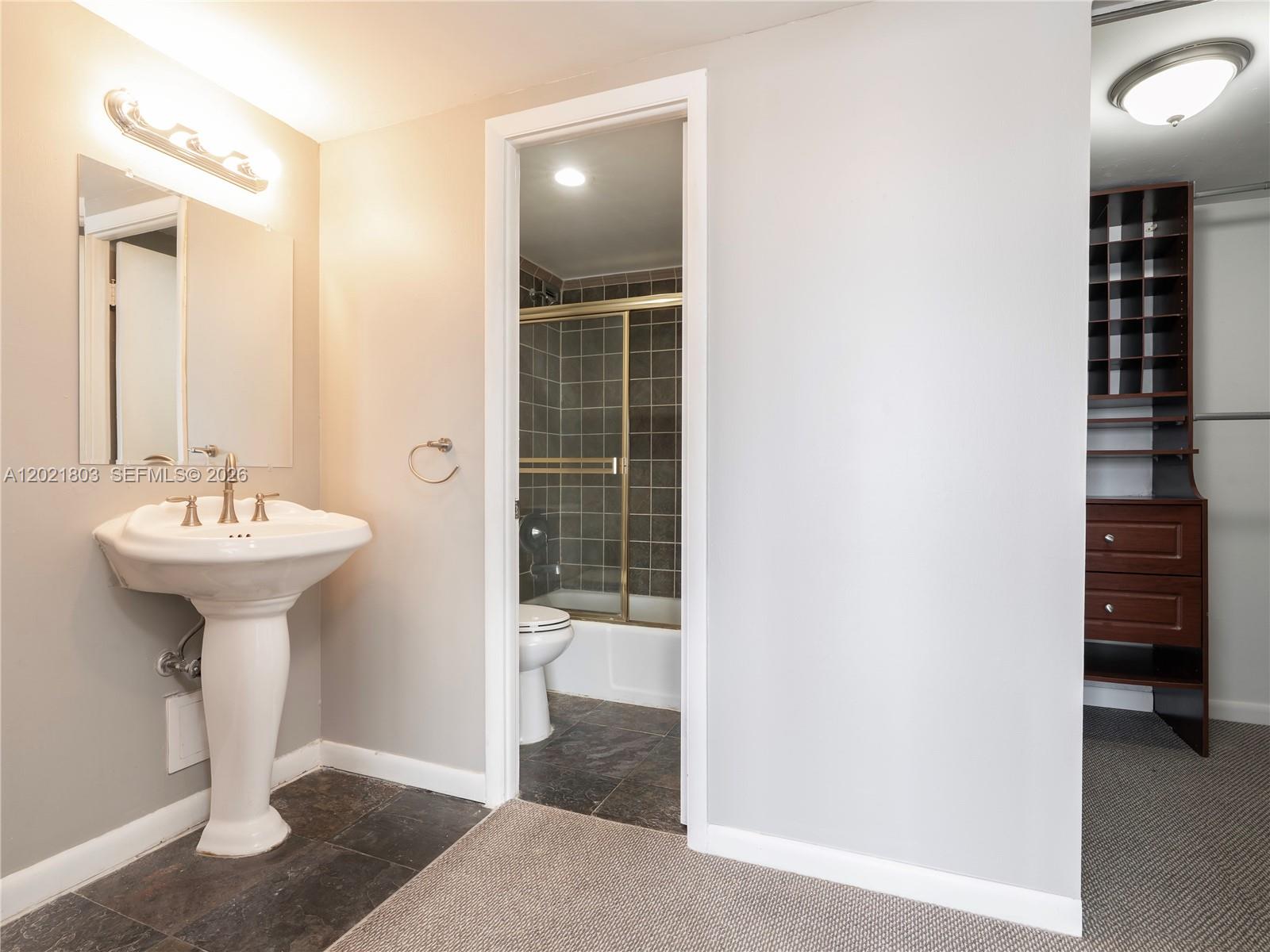 Property photo # 2