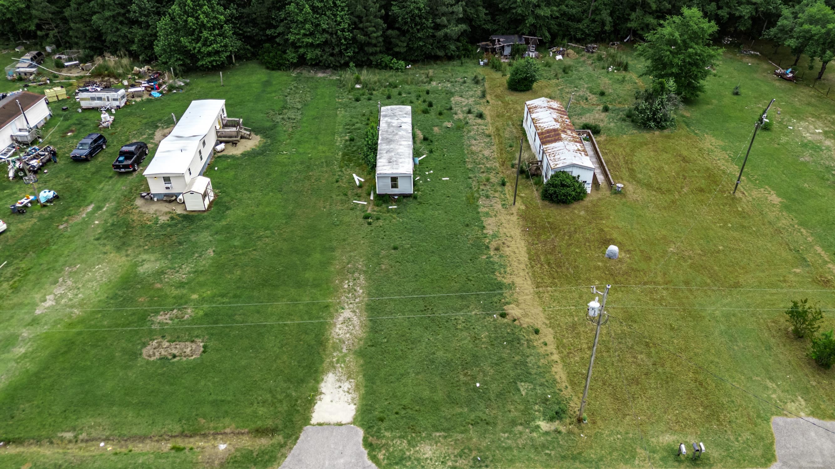 1568 Kingcrest Dr. Loris, SC 29569