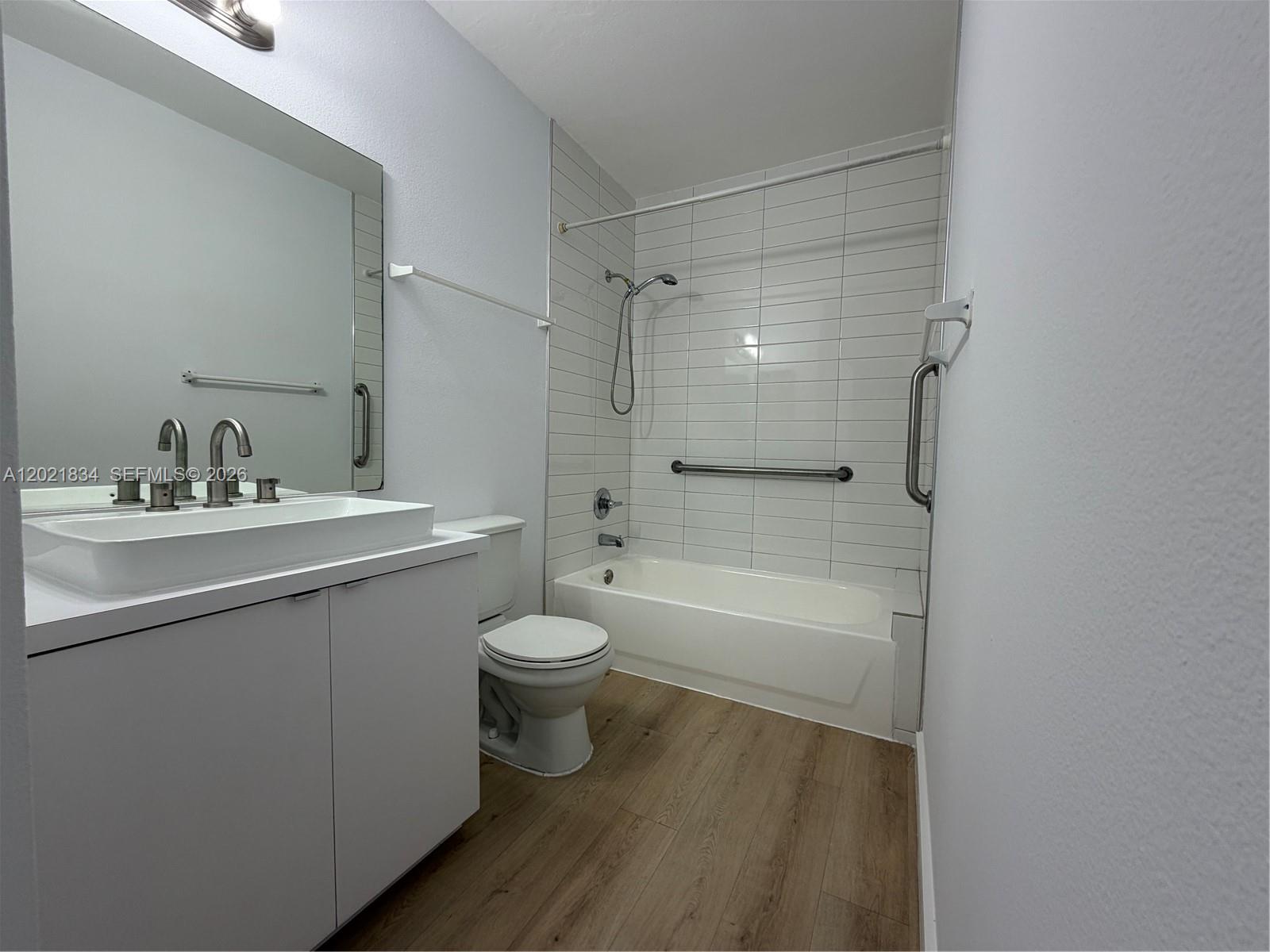 Property photo # 2