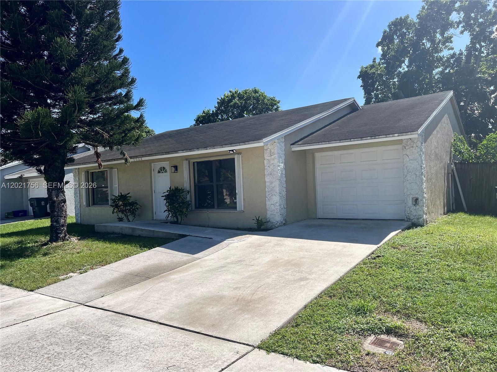 Lantana Homes 5