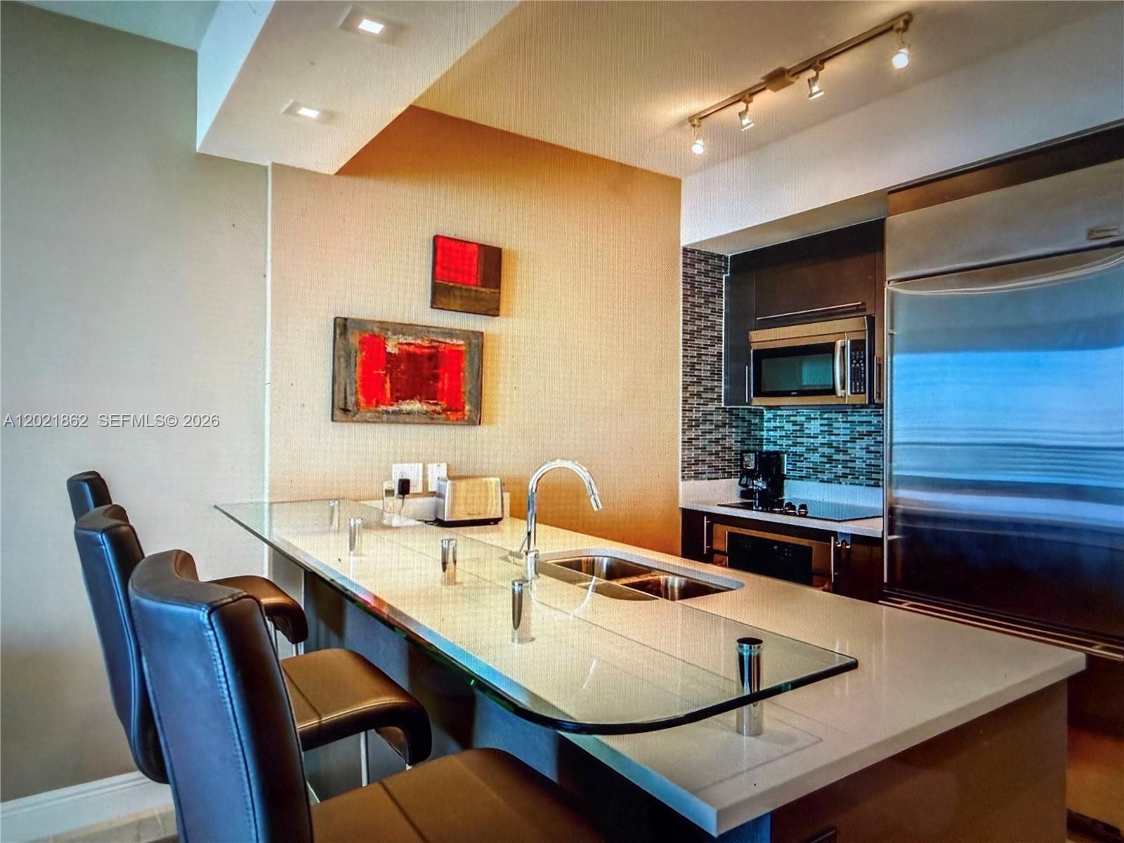 Property photo # 4
