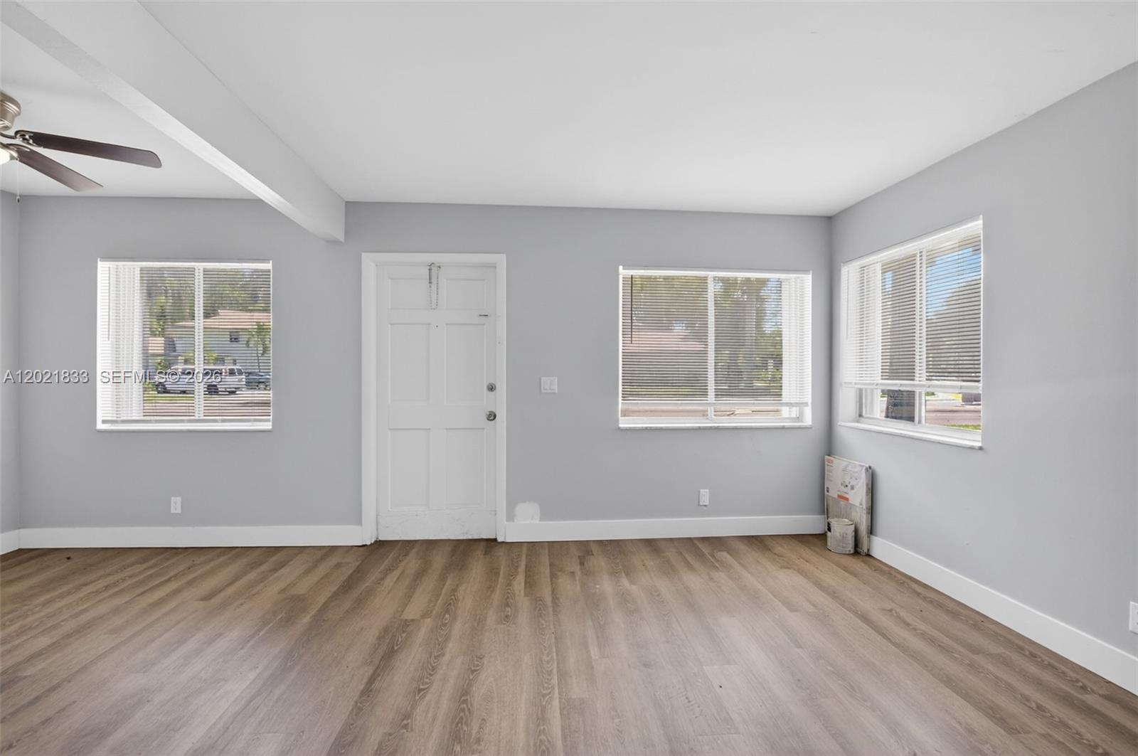 Property photo # 6