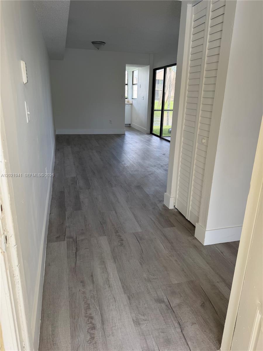 Lakeshore Condo 3