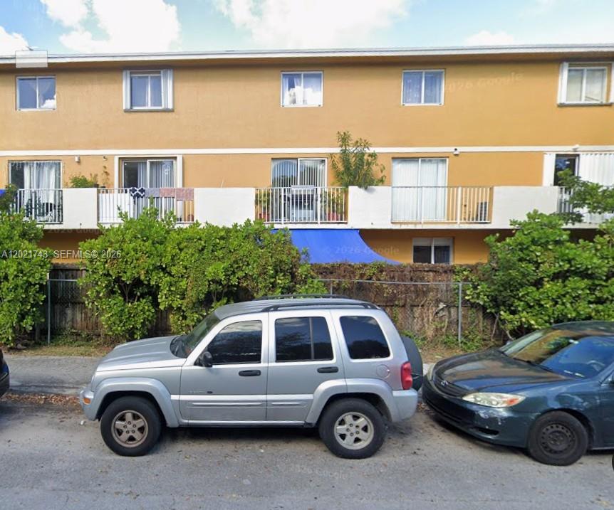Las Terrazas Condo
