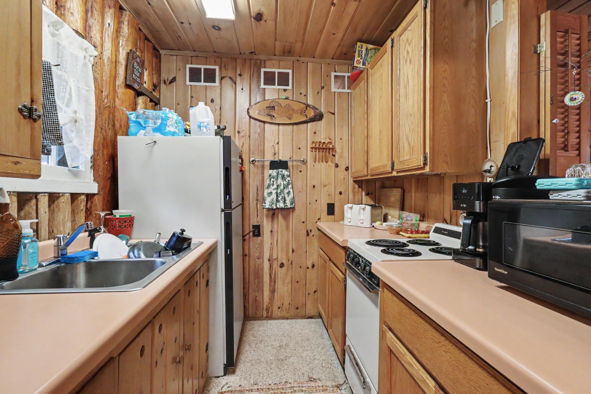 Found Lake Property 7713 Kettle Hole Ln Photo 9