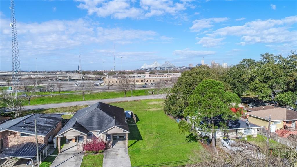 Homes for sale in New Orleans, LA | 2068 Farragut St, New Orleans, LA 70114 | MLS# 2558906