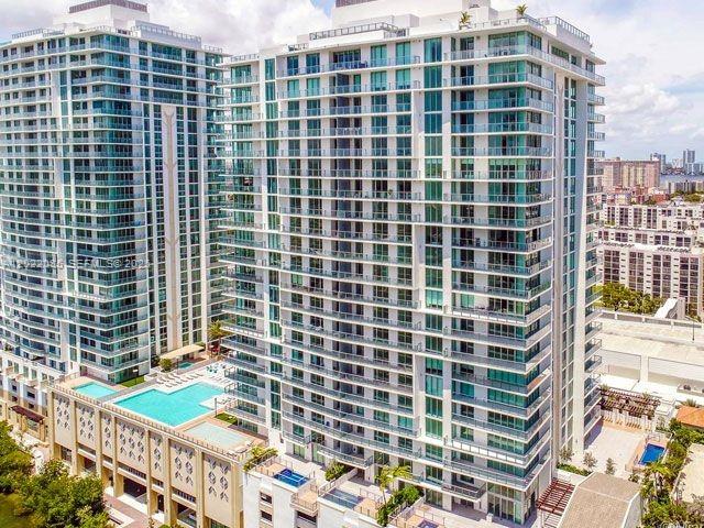 Parque Towers Condo
