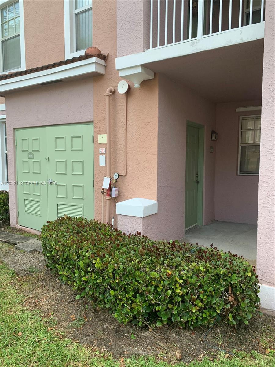 Property photo # 0