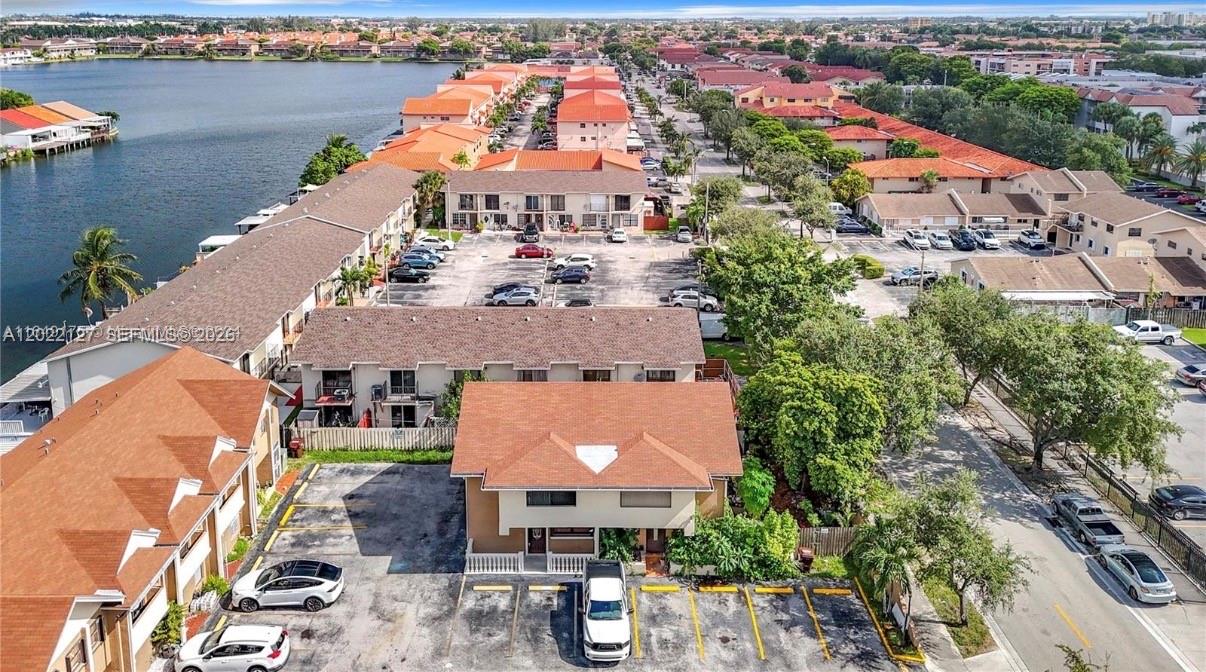 West View Lake Townhomes