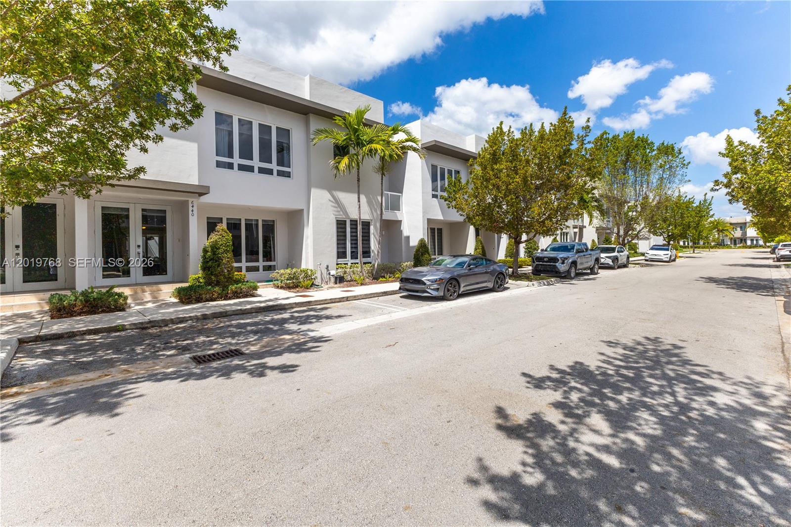 Property photo # 0