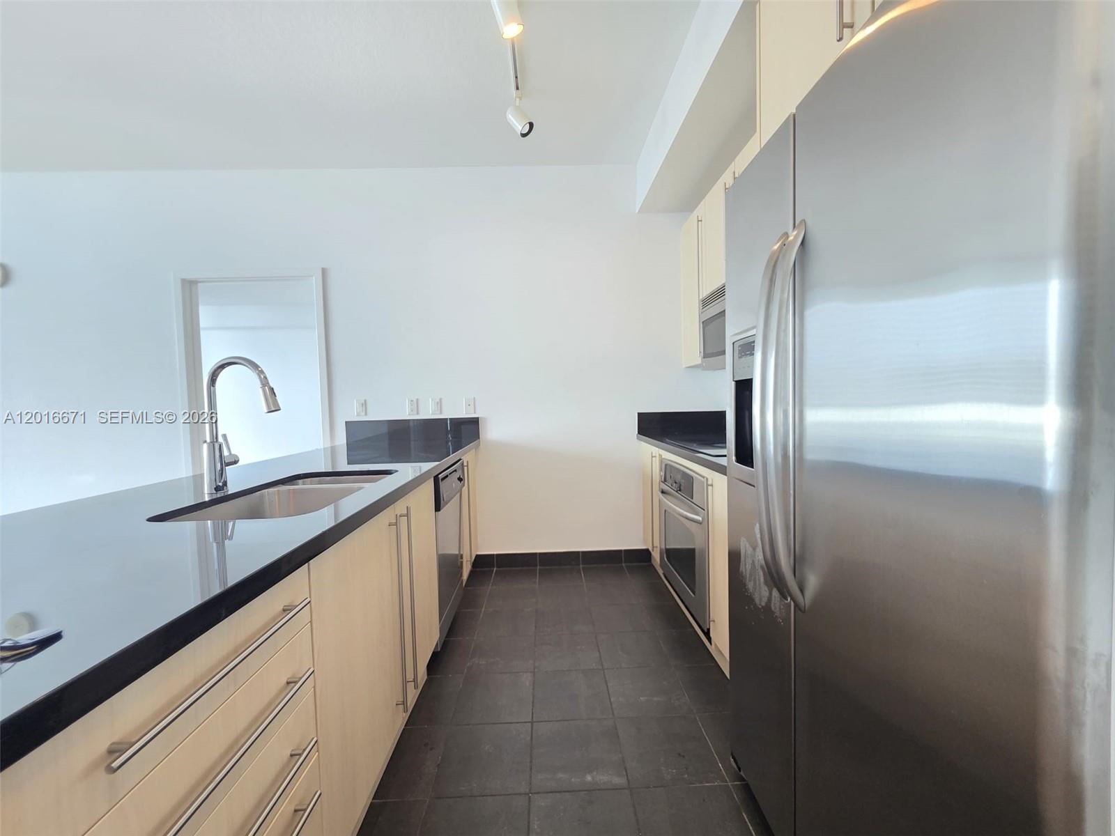 Property photo # 7